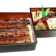吸物付き、お新香付き　肝吸いは+100円