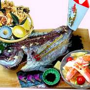 天ぷら盛り合わせ　1400円　野菜天ぷら　1200円　祝い鯛塩焼き　3500円～8000円