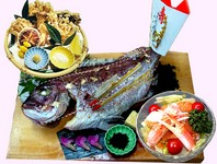 天ぷら盛り合わせ 1400円 野菜天ぷら 1200円 祝い鯛塩焼き 3500円~8000円