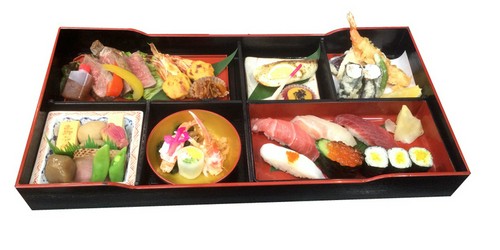 『懐石膳　（華厳）』