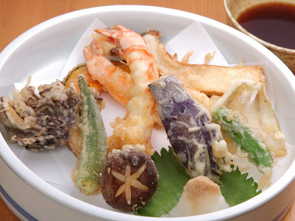 食材本来の味を最大限に活かした料理をご提供致します。