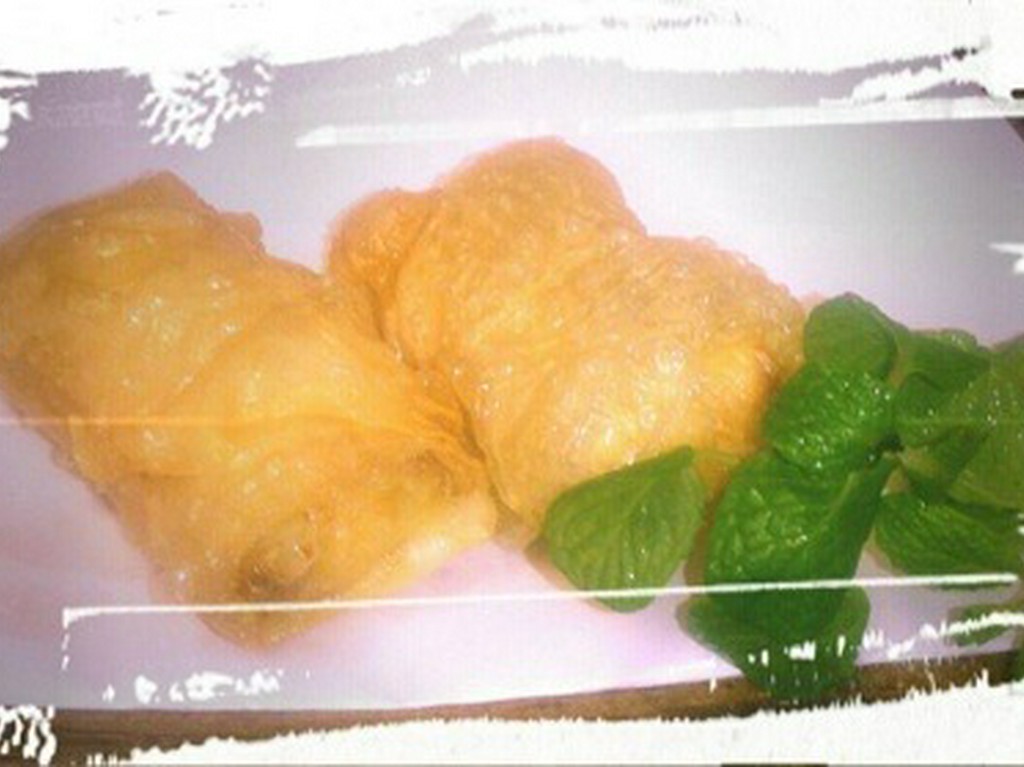 チーズの湯葉巻揚げ