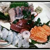 神戸の明石海峡にもまれた鮮魚を厳選した五種盛り！！