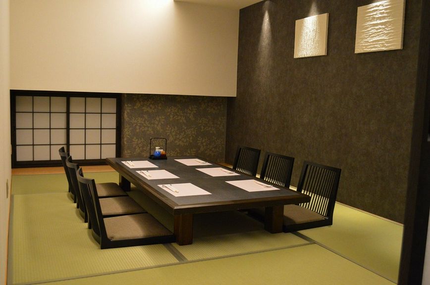 個室席は人数に応じてご用意致します