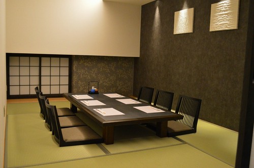 個室席は人数に応じてご用意致します