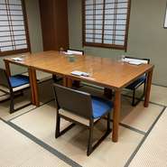 ご希望に応じましてテーブル席掘りごたつ席や高座椅子をご用意させて頂きます
宴会は大小7室の個室で2名様から最大で120名様まで対応が可能でございます。
お気軽にお問い合わせ下さい。http://www.enshuuya.co.jp