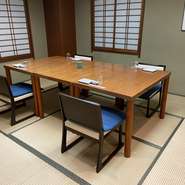 ご希望に応じましてテーブル席掘りごたつ席や高座椅子をご用意させて頂きます
宴会は大小7室の個室で2名様から最大で120名様まで対応が可能でございます。
お気軽にお問い合わせ下さい。http://www.enshuuya.co.jp
