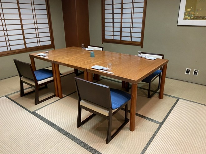 少人数で予約できる個室がある