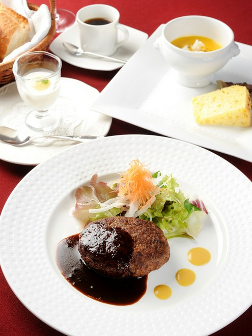 旬の食材にこだわっている