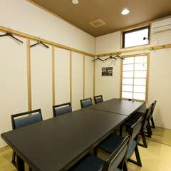 8名まで入る個室も。親戚一同揃っての祝い事にも最適