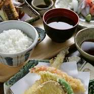 ※表示価格は税込価格です。