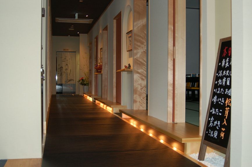 落ち着いた雰囲気の個室席を各種ご用意しております