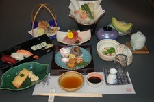 季節の食材を存分にお愉しみ下さい。