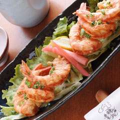 日々変わるおすすめメニューとこだわりの日本酒を！