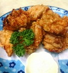さっぱりした自家製のたれに漬け込んでいます。何個でも食べれそう♪