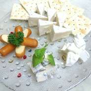 チーズ盛り合わせ