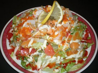 ボリュウム満点名門サラダ