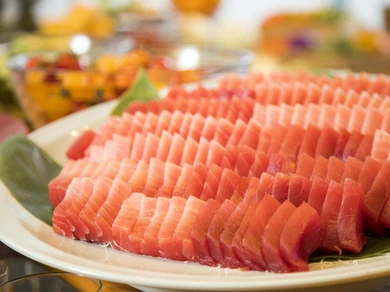 ディナーバイキングでは三崎マグロも食べ放題！（イメージ）