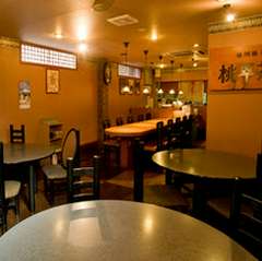 気軽に食事が楽しめるレストランフロア