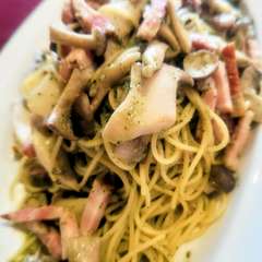 25周年を迎えるねこのしっぽ コースメニュー！
3500円でお肉お魚パスタ出す最強コストパフォーマンス




