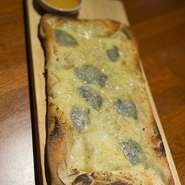 Quattro formaggi(4 kinds of cheese)
