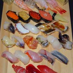 本格的なお寿司をカウンターで