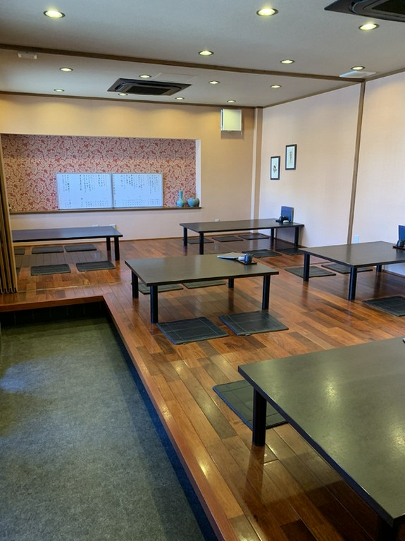 畳のお部屋でリラックス、ご宴会やお祝いなどにどうぞ。