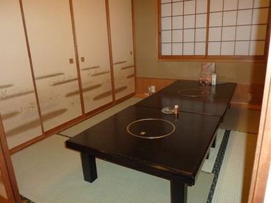 接待や宴会、結納や法名には2〜25名様が収容できる個室がお勧め