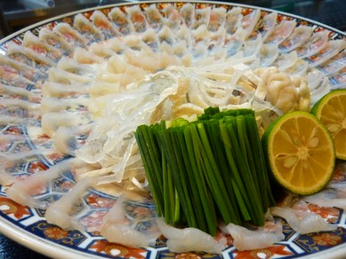 岡崎の天然ふぐ専門店。単品料理もコース料理もございます。