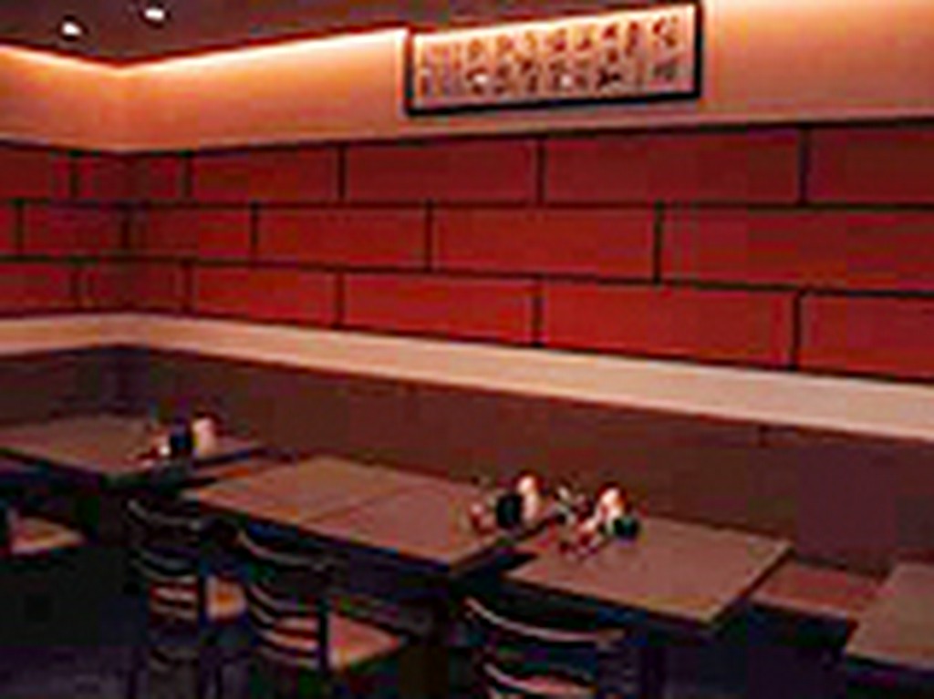 ソファーでごゆっくりどうぞ♪