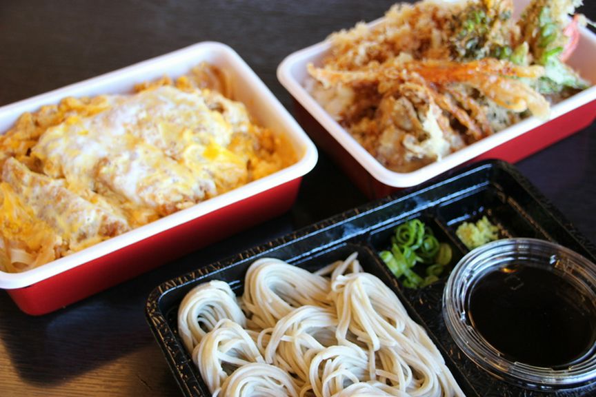 お持ち帰りメニュー承ります