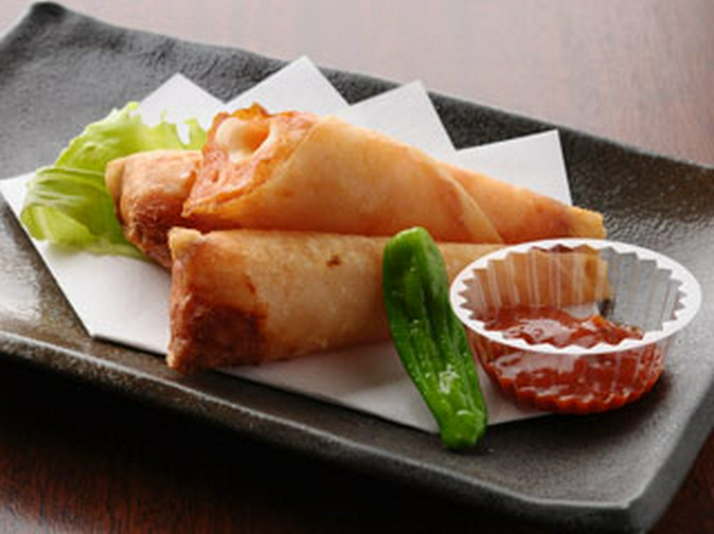 海老しんじょうの春巻き