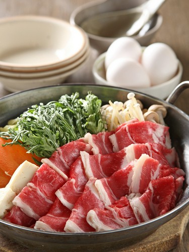 通年の人気メニュー　「すき焼き」