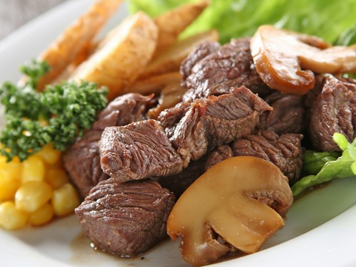 ひと口ステーキ　450円