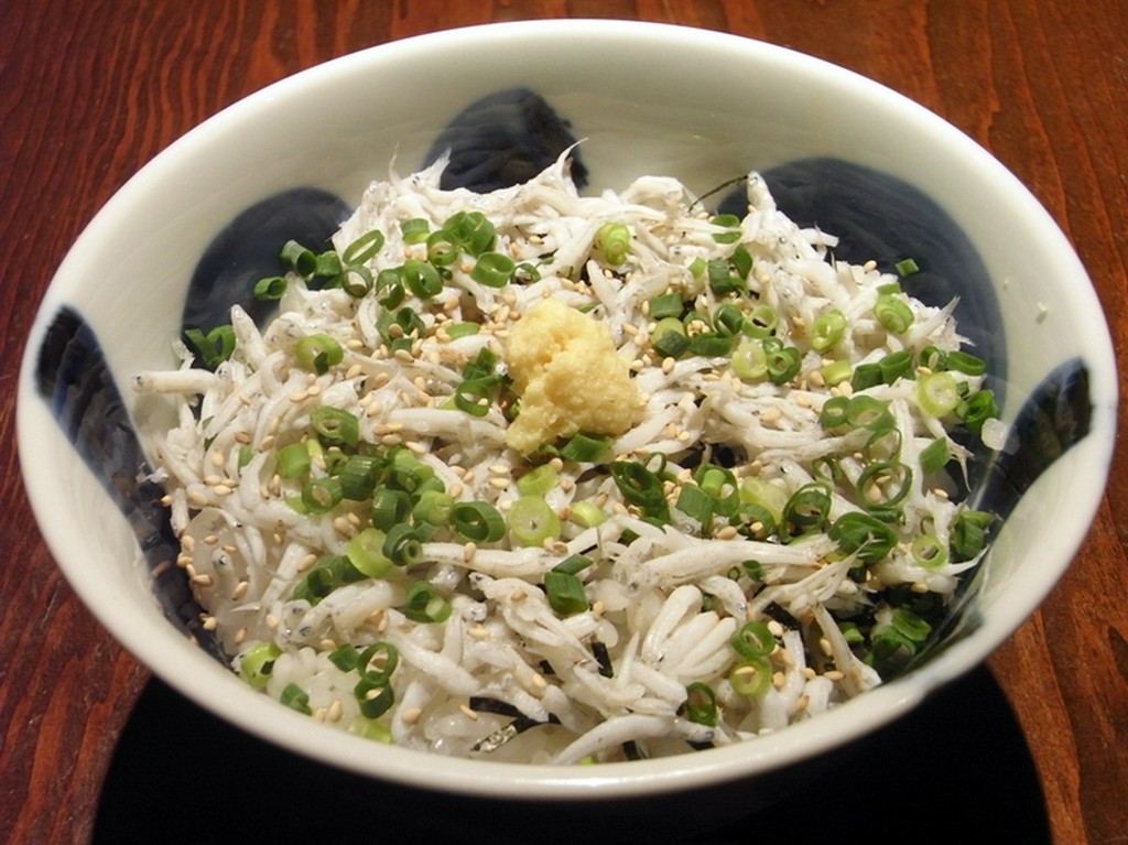 釜揚げシラス丼