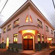 小江戸川越の昭和初期の雰囲気の洋館で西洋料理が楽しめる。