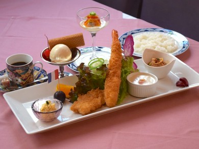 モダン亭洋食セット