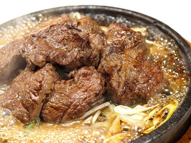 レベルが凄いステーキ・オリジナル料理・デザート2時間食べ放題