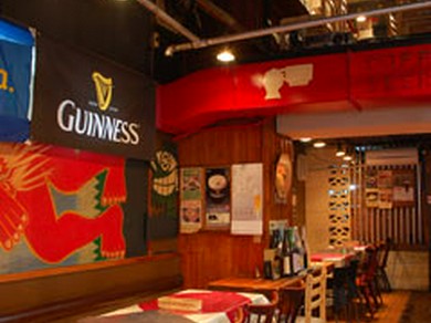 開放感溢れるゆったりとした店内