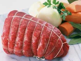 ジューシーな焼き加減が絶妙な『ローストビーフ』