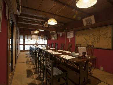 コース料理もいろいろ。宴会にもおすすめ