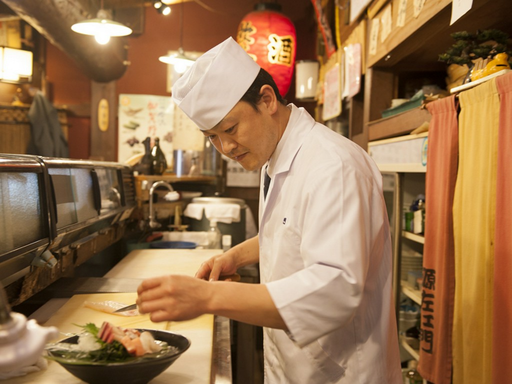 鍛え抜かれた技が見える料理の数々を良心的価格で楽しめます