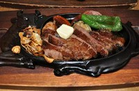 創業の味　国産和牛ヒレ
100g　5390円