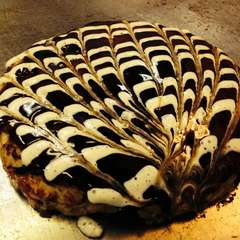 鉄板を突っつきながらの、もんじゃ、お好み焼きデートはいかが！
