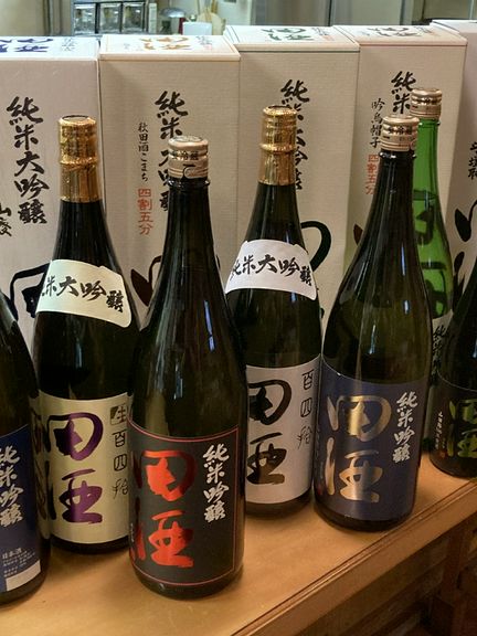 日本酒の地酒　限定酒を常時取り揃えています