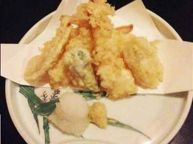 お座敷で落ち着きながら会食・接待ができます