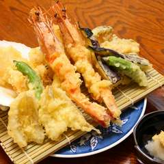 海鮮天ぷら盛り合せ