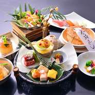 彩り華やかな会席料理のコースを用意