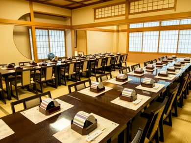 晴れやかな門出や暖かな歓迎会に落ち着いた個室でのご宴席