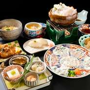 ふぐをお会席で提供するコース
（お鍋はお一人鍋）